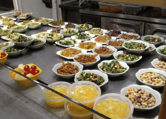 七加七餐飲連鎖加盟費用詳解及經(jīng)營管理分析